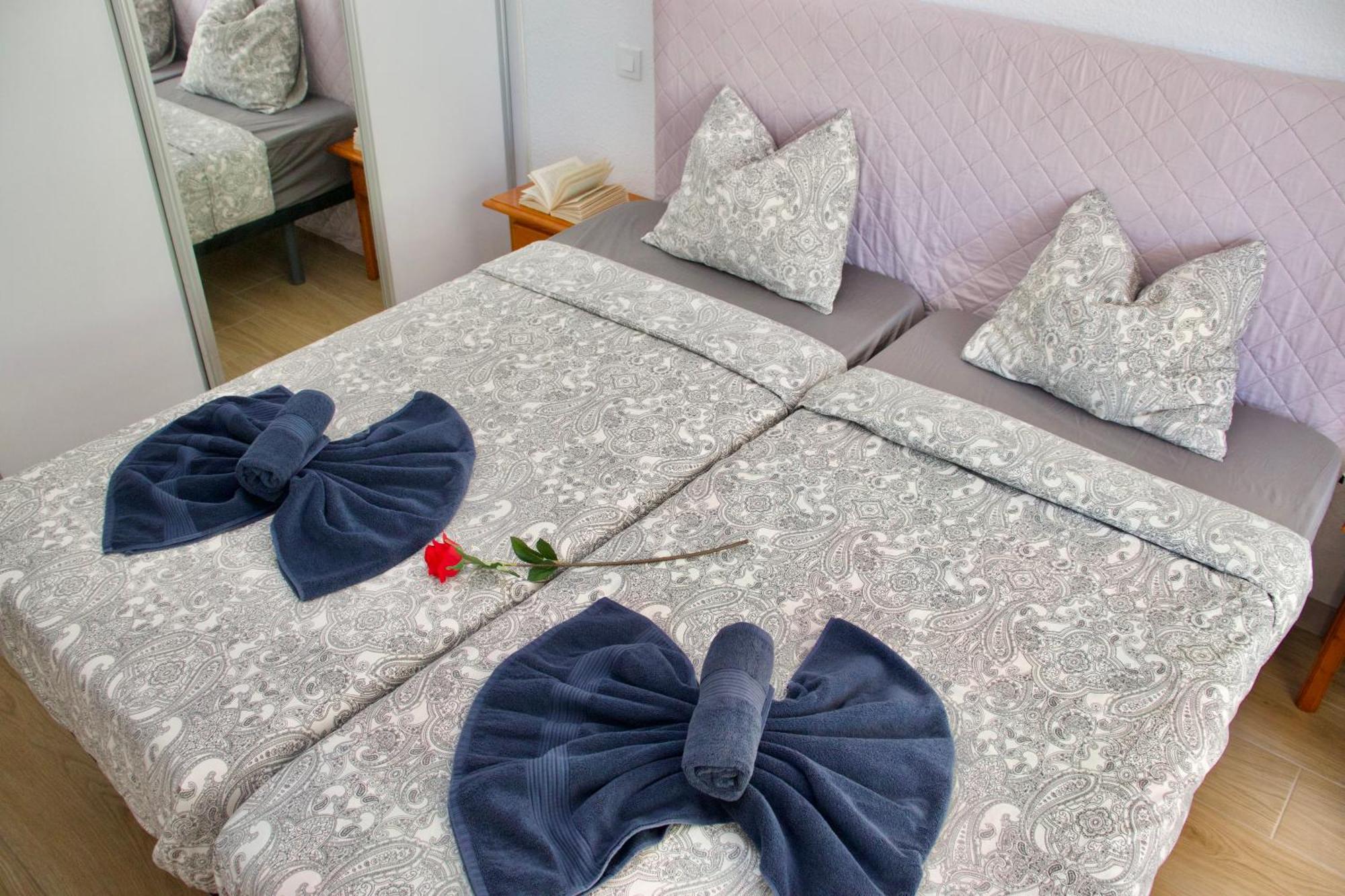 Sunflower Apartment Just Relax Пуэрто-де-Сантьяго Экстерьер фото